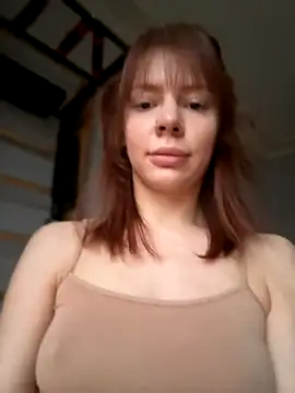 Snapshot of Oopsfoxy chatting on November 9, 2025, 6:17 am Oopsfoxy online show from November 9, 2025, 6:17 am