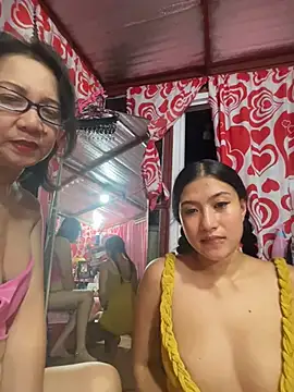 Snapshot of sweetieme chatting on May 26, 2026, 1:20 pm sweetieme online show from May 26, 2026, 1:20 pm