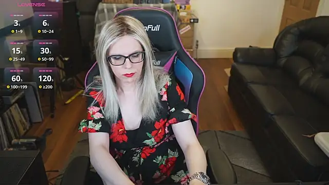 Snapshot of KelseyCobalt chatting on October 26, 2025, 9:37 pm KelseyCobalt online show from October 26, 2025, 9:37 pm