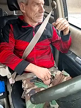 Biknight online show from October 29, 2025, 5:45 pm