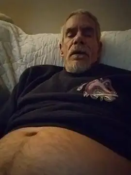 Biknight online show from November 26, 2025, 5:40 am