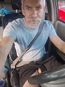 Biknight online show from November 26, 2025, 7:58 pm