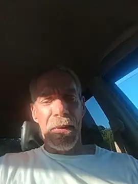 Biknight online show from May 10, 2026, 11:06 pm