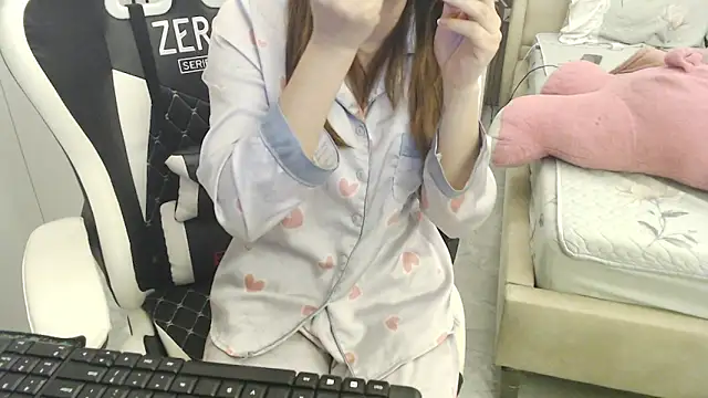 Hanako love online show from February 27, 2025, 3:37 pm