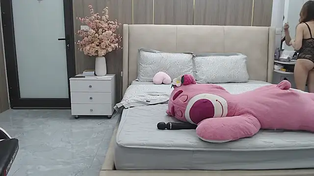 Snapshot of Hanako_love chatting on October 13, 2025, 3:35 pm Hanako love online show from October 13, 2025, 3:35 pm