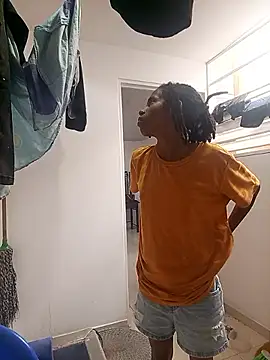 africa deluxe online show from February 9, 2026, 12:25 pm