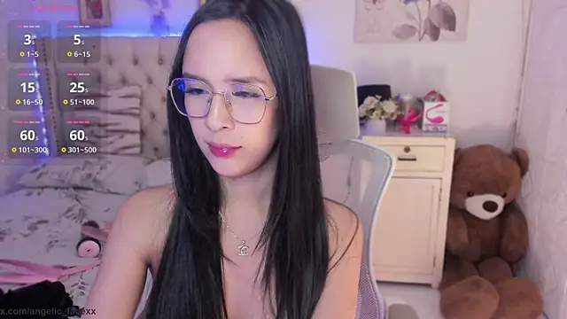 angelic facexx online show from February 4, 2025, 4:08 pm