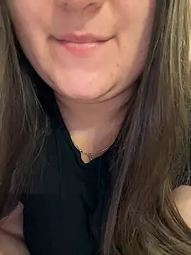 Snapshot of Jane_BBW chatting on August 5, 2026, 1:43 am Jane BBW online show from August 5, 2026, 1:43 am