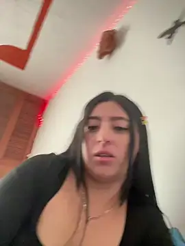 Snapshot of Sofhi_corolinne31 chatting on December 14, 2024, 9:24 pm Sofhi corolinne31 online show from December 14, 2024, 9:24 pm