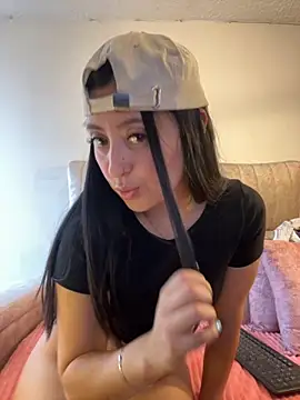 Snapshot of Sofhi_corolinne31 chatting on September 27, 2025, 10:16 pm Sofhi corolinne31 online show from September 27, 2025, 10:16 pm