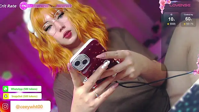 Snapshot of HOTnWILDalice chatting on June 30, 2026, 4:56 am HOTnWILDalice online show from June 30, 2026, 4:56 am