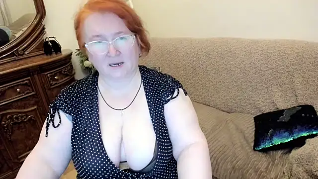 Snapshot of leiamillersonn chatting on May 18, 2026, 6:12 pm leiamillersonn online show from May 18, 2026, 6:12 pm