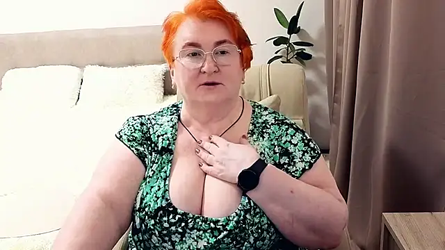 leiamillersonn online show from July 25, 2026, 3:51 pm