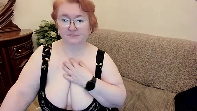 Snapshot of leiamillersonn chatting on December 4, 2025, 6:12 am leiamillersonn online show from December 4, 2025, 6:12 am