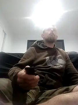 Skody31 online show from November 10, 2025, 4:12 pm