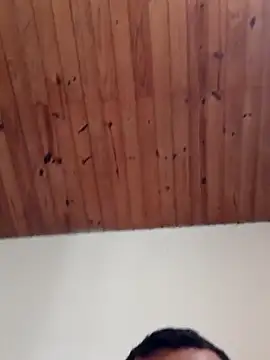 Snapshot of garoto1997 chatting on November 14, 2025, 2:10 pm garoto1997 online show from November 14, 2025, 2:10 pm