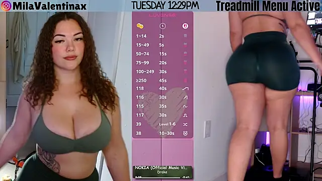 MilaValentina online show from March 3, 2026, 5:31 pm