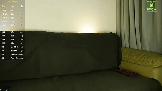 Snapshot of SteeveMuscle chatting on October 26, 2025, 2:45 am SteeveMuscle online show from October 26, 2025, 2:45 am