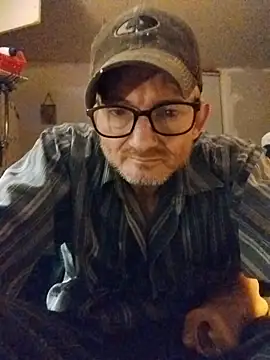 ROBERT0516 online show from November 10, 2025, 12:54 pm