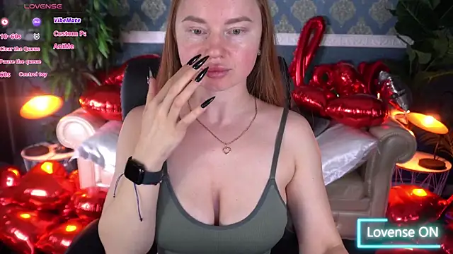 Snapshot of MiaRedFox chatting on February 6, 2026, 6:31 am MiaRedFox online show from February 6, 2026, 6:31 am