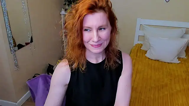 FoxySophia online show from December 19, 2025, 11:45 am