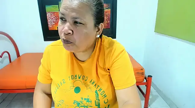 beckyummys online show from March 5, 2025, 12:11 pm