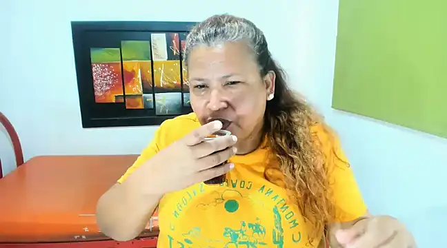 beckyummys online show from March 3, 2025, 1:34 pm