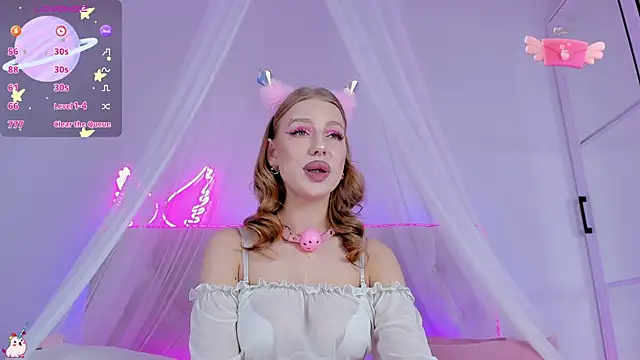 Snapshot of YourWildDestiny chatting on November 14, 2025, 9:40 pm YourWildDestiny online show from November 14, 2025, 9:40 pm