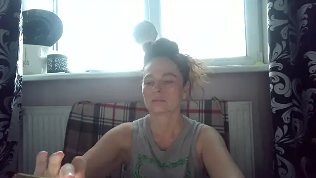 Snapshot of LindaStarS chatting on May 31, 2026, 6:09 pm LindaStarS online show from May 31, 2026, 6:09 pm