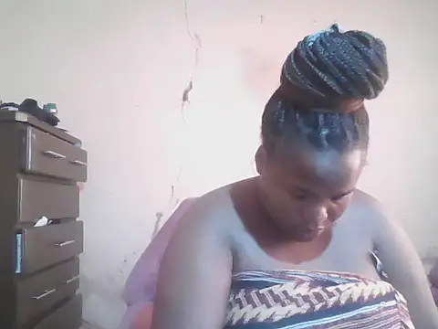 Snapshot of sexybigboobz chatting on October 23, 2025, 3:49 am sexybigboobz online show from October 23, 2025, 3:49 am