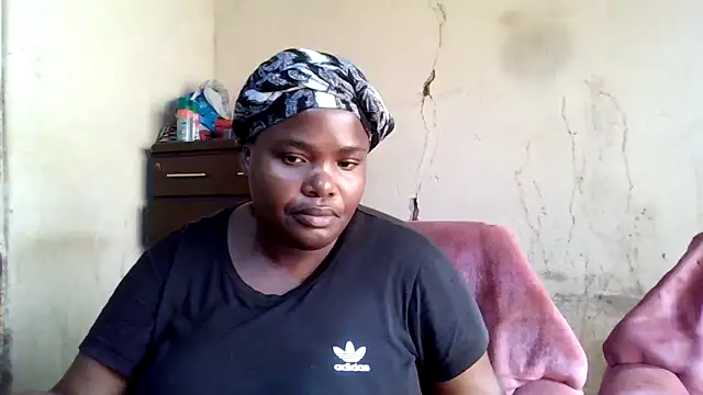 Snapshot of sexybigboobz chatting on December 5, 2025, 5:28 am sexybigboobz online show from December 5, 2025, 5:28 am