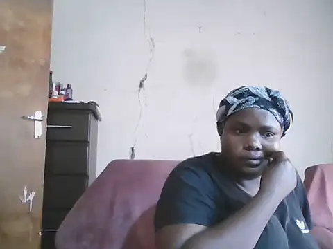 Snapshot of sexybigboobz chatting on November 11, 2025, 9:15 am sexybigboobz online show from November 11, 2025, 9:15 am