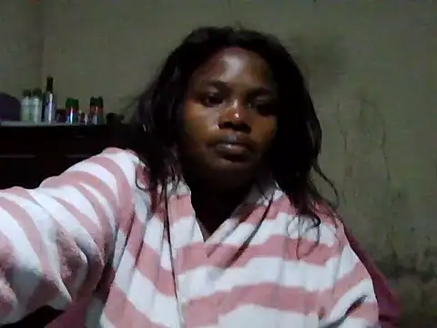 Snapshot of sexybigboobz chatting on May 28, 2026, 2:30 am sexybigboobz online show from May 28, 2026, 2:30 am