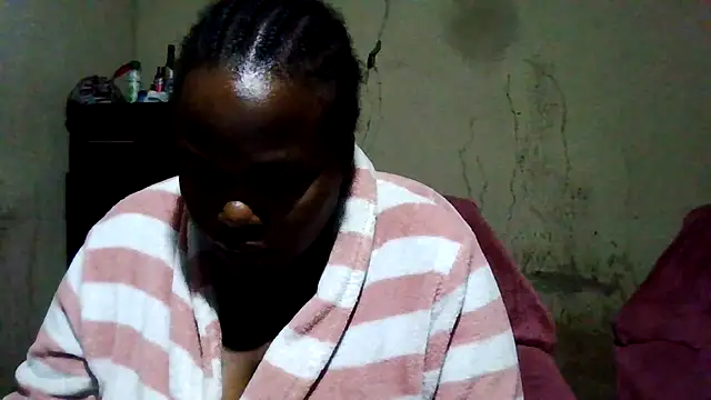 Snapshot of sexybigboobz chatting on July 13, 2026, 3:50 am sexybigboobz online show from July 13, 2026, 3:50 am