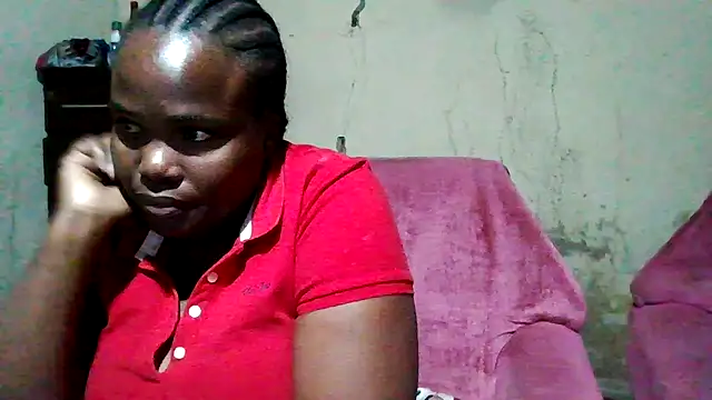 Snapshot of sexybigboobz chatting on July 3, 2026, 4:46 pm sexybigboobz online show from July 3, 2026, 4:46 pm