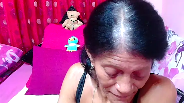 SLUTTYROXY online show from October 12, 2025, 5:42 am