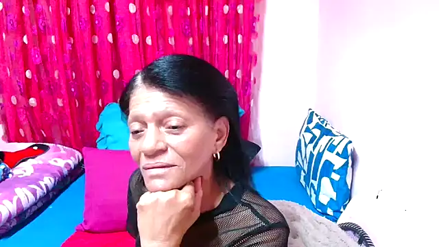 SLUTTYROXY online show from November 16, 2025, 5:39 pm