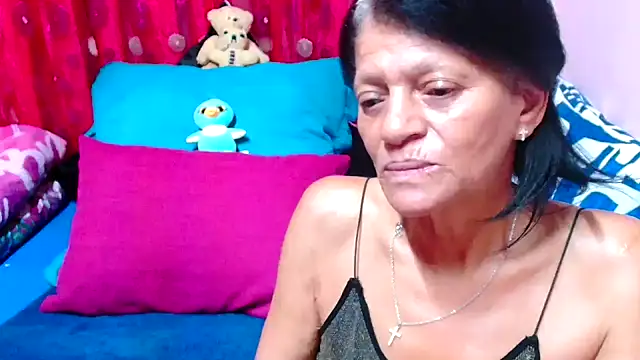 SLUTTYROXY online show from October 15, 2025, 6:33 am