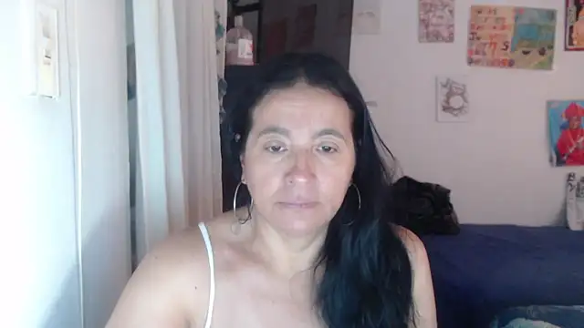 Snapshot of stefilove10 chatting on May 19, 2026, 1:40 pm stefilove10 online show from May 19, 2026, 1:40 pm