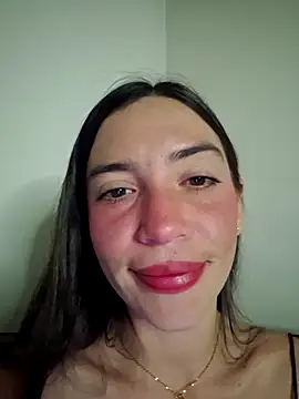 Snapshot of loveuu-bae chatting on November 4, 2025, 11:19 pm loveuu-bae online show from November 4, 2025, 11:19 pm