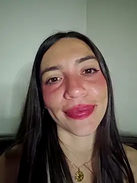 loveuu-bae online show from February 20, 2026, 6:19 am