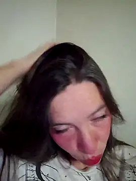 Snapshot of loveuu-bae chatting on November 6, 2025, 11:53 pm loveuu-bae online show from November 6, 2025, 11:53 pm