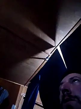 UncutHammer69 online show from February 25, 2026, 7:58 pm