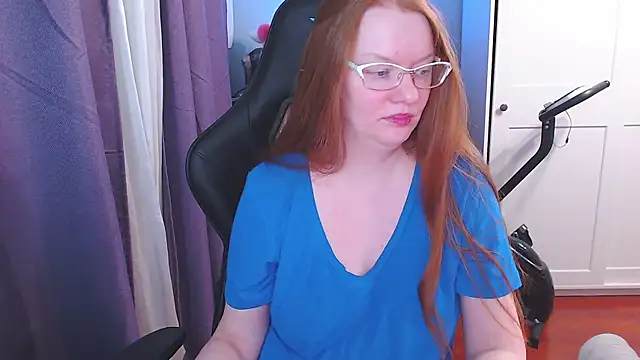 Lady Inari online show from November 17, 2025, 5:22 am