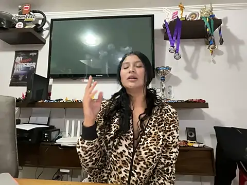 Snapshot of kinky_mila@xh chatting on March 5, 2026, 2:08 am kinky milaxh online show from March 5, 2026, 2:08 am