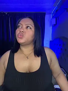 Snapshot of yanza2002 chatting on November 28, 2025, 11:16 pm yanza2002 online show from November 28, 2025, 11:16 pm