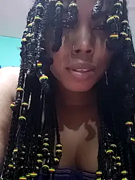 Snapshot of HONEYSWEETS_LIVE chatting on November 15, 2025, 4:49 am HONEYSWEETS LIVE online show from November 15, 2025, 4:49 am