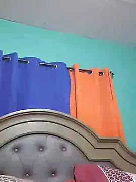 Snapshot of HONEYSWEETS_LIVE chatting on November 9, 2025, 6:50 am HONEYSWEETS LIVE online show from November 9, 2025, 6:50 am