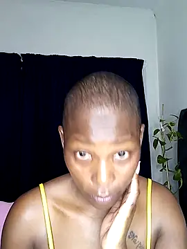 Snapshot of SoftRosee chatting on May 10, 2026, 1:42 am SoftRosee online show from May 10, 2026, 1:42 am