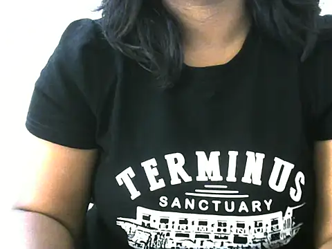 Snapshot of Artinah22 chatting on November 26, 2025, 8:58 am Artinah22 online show from November 26, 2025, 8:58 am